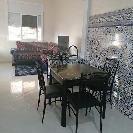 Top Appartement Equipe Pour Les Familles Kenitra Exterior foto